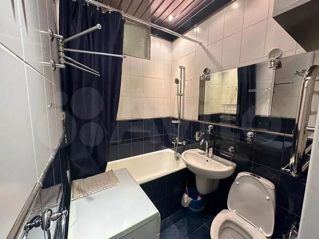 2-к. квартира, 60 м, 5/5 эт. - Фото 1