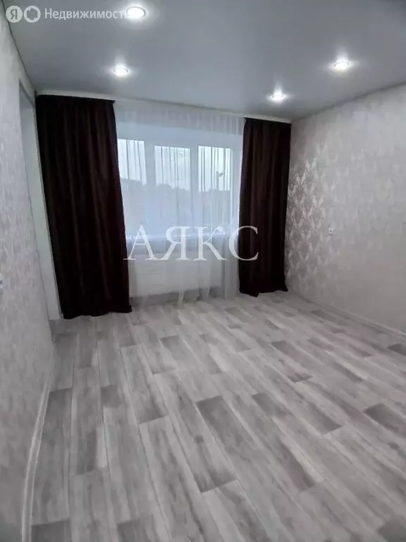 2-комнатная квартира: Ишимбай, улица Чкалова, 12 (49 м) - Фото 0