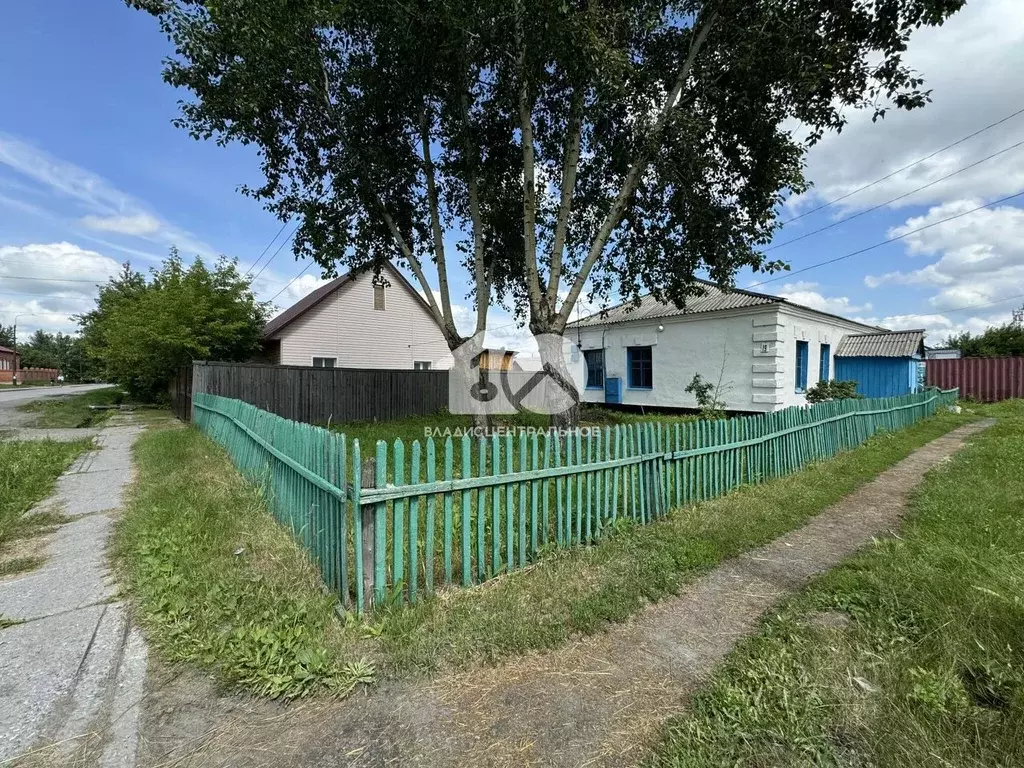 Торговая площадь в Новосибирская область, Чулым Чулымская ул., 19 (99 ... - Фото 1