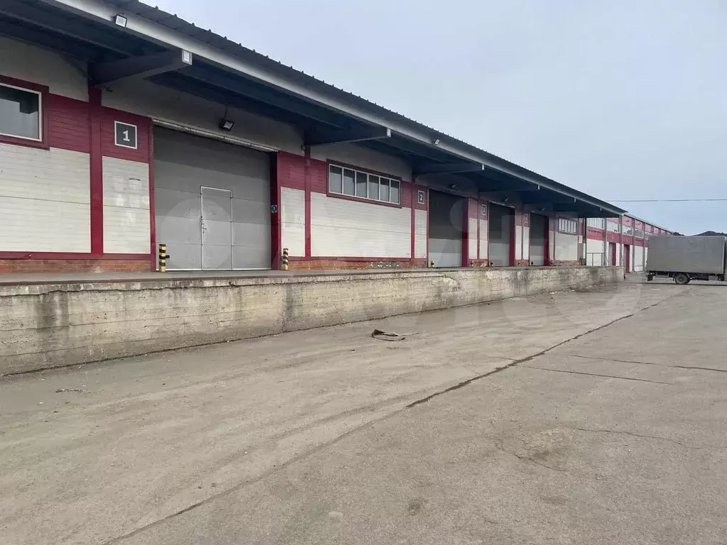 Сдам помещения свободного назначения 4845 м под склад, ТК, ... - Фото 0