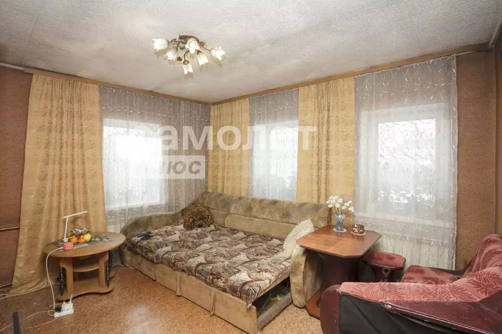 Дом в Кемеровская область, Кемерово Угловая ул., 218 (52 м) - Фото 1