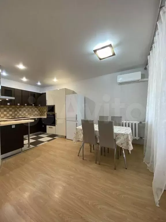 2-к. квартира, 90 м, 9/10 эт. - Фото 0