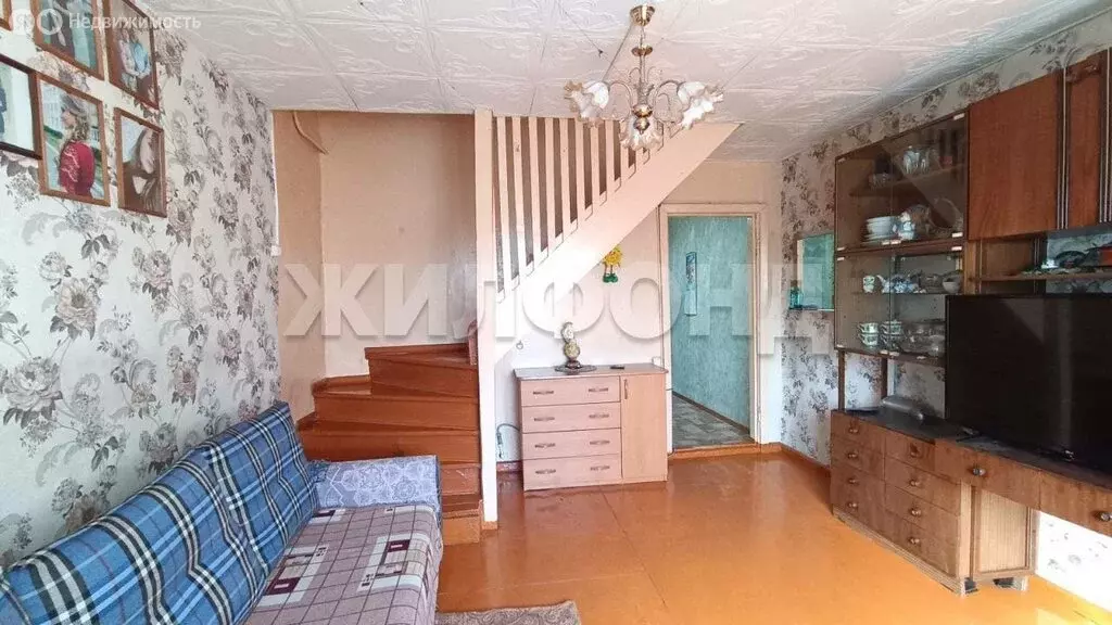 Дом в посёлок городского типа Каа-Хем, улица 25 лет Советской Тувы (60 ... - Фото 2