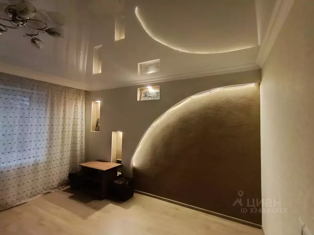 2-к кв. Адыгея, Майкоп Депутатская ул., 12 (50.0 м) - Фото 1