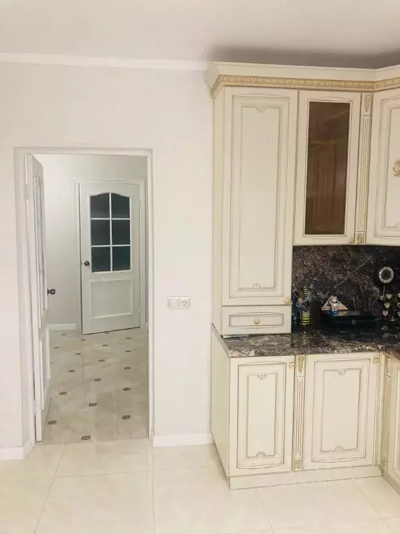 2-к кв. Северная Осетия, Владикавказ ул. Алихана Гагкаева, 5к7 (90.0 ... - Фото 1