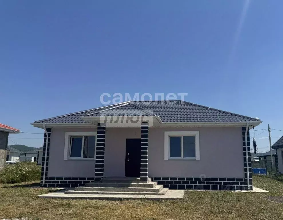Дом в Краснодарский край, Новороссийск городской округ, Семигорский ... - Фото 0