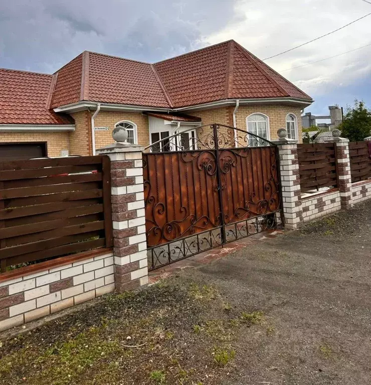 Дом в Алтайский край, Тальменский район, Тальменка рп ул. Лисавенко, ... - Фото 0
