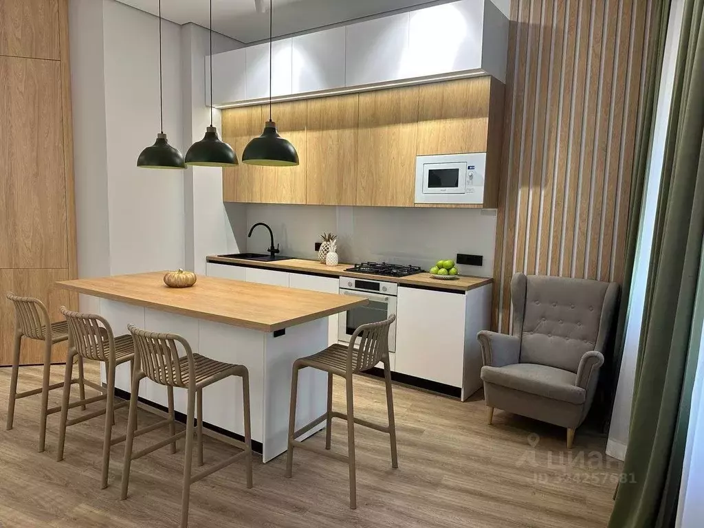 3-к кв. Санкт-Петербург ул. Радищева, 17-19 (119.0 м) - Фото 1