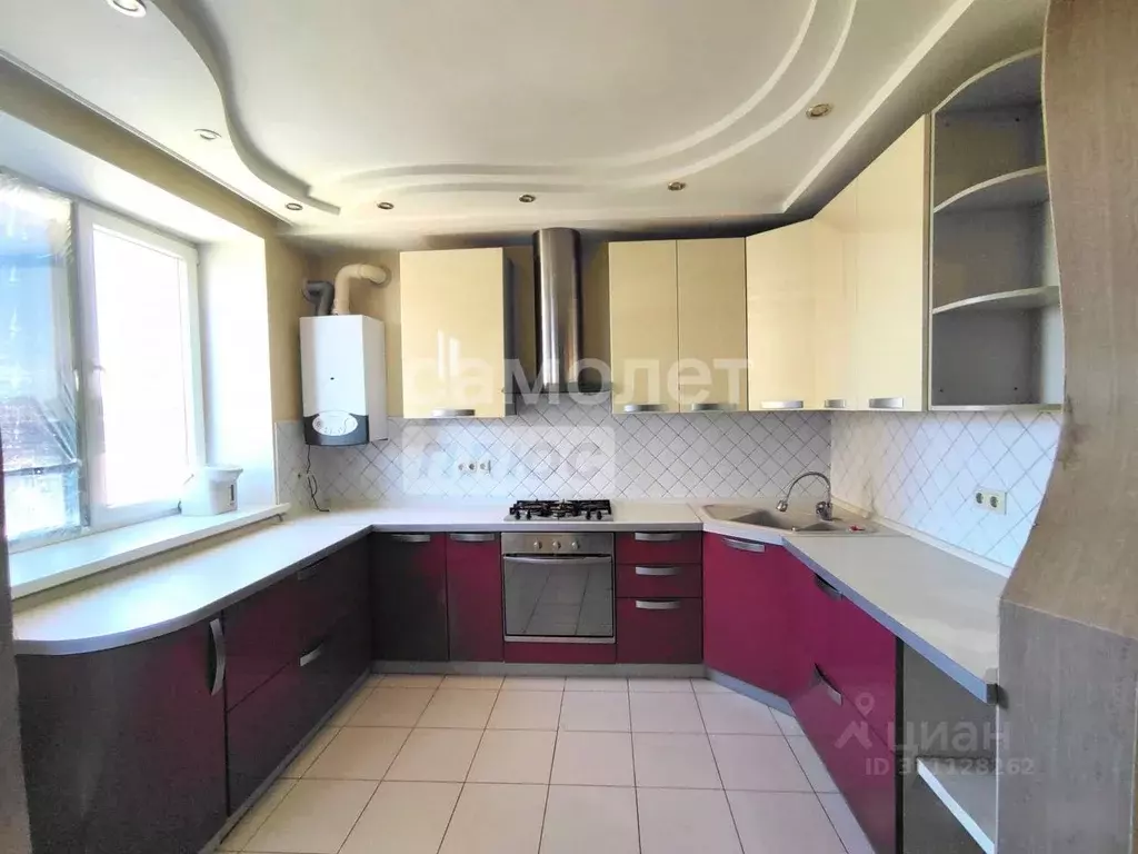 5-к кв. Калмыкия, Элиста ул. Ю. Клыкова, 81Б (171.1 м) - Фото 1