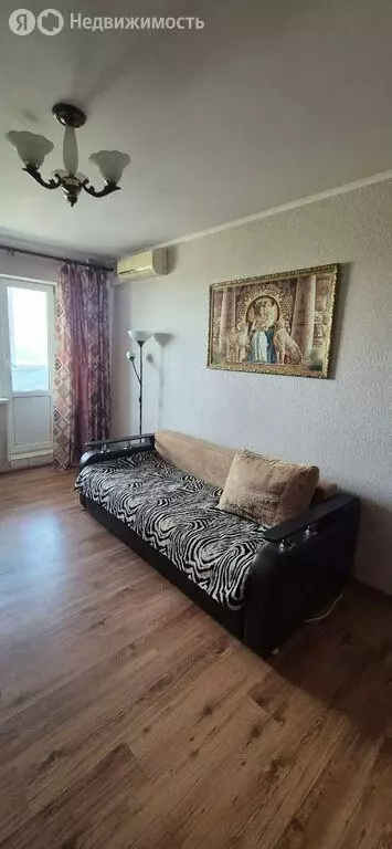 1-комнатная квартира: Белгород, улица Щорса, 55А (35 м) - Фото 0