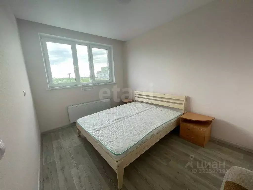 1-к кв. Тюменская область, Тюмень ул. Василия Шамова, 8 (36.0 м) - Фото 2