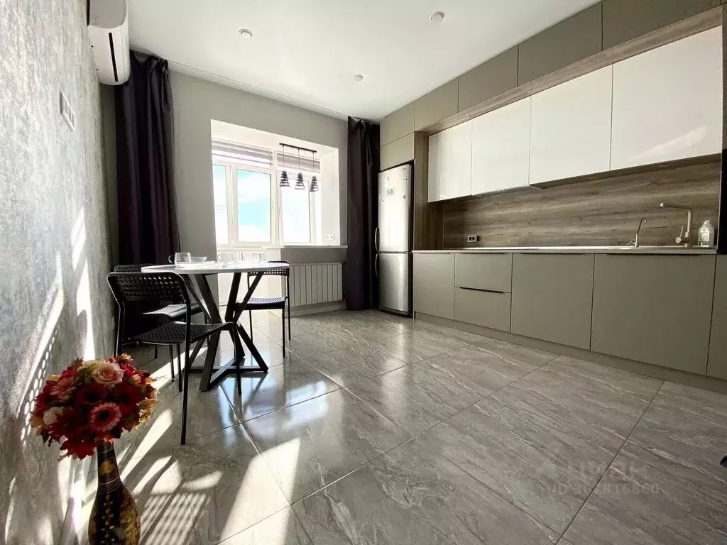 1-к кв. Самарская область, Самара просп. Кирова, 348 (50.0 м) - Фото 1