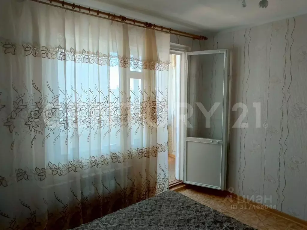 3-к кв. Севастополь просп. Героев Сталинграда, 33 (73.7 м) - Фото 1