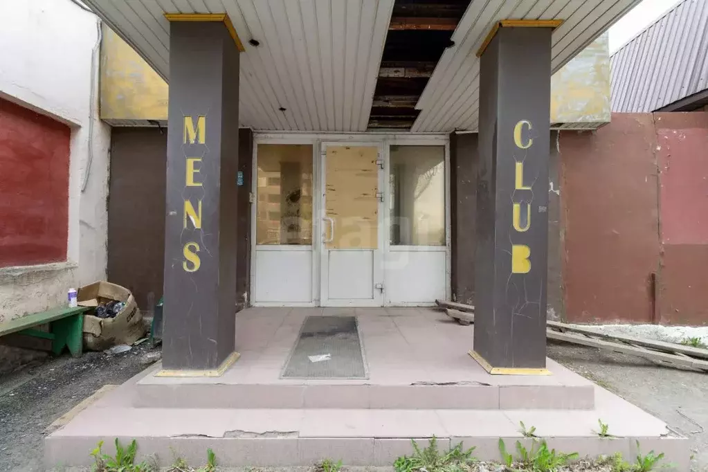 Помещение свободного назначения в Тюменская область, Тюмень ул. ... - Фото 2