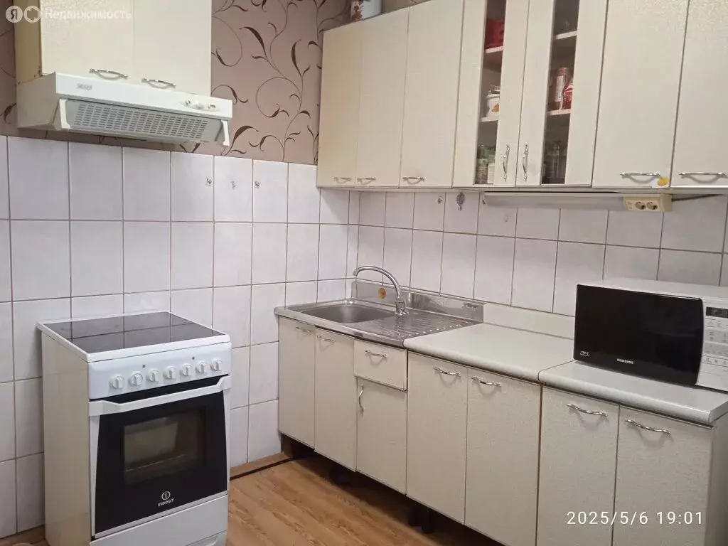 3-комнатная квартира: Новокузнецк, Вокзальная улица, 25 (65 м) - Фото 1