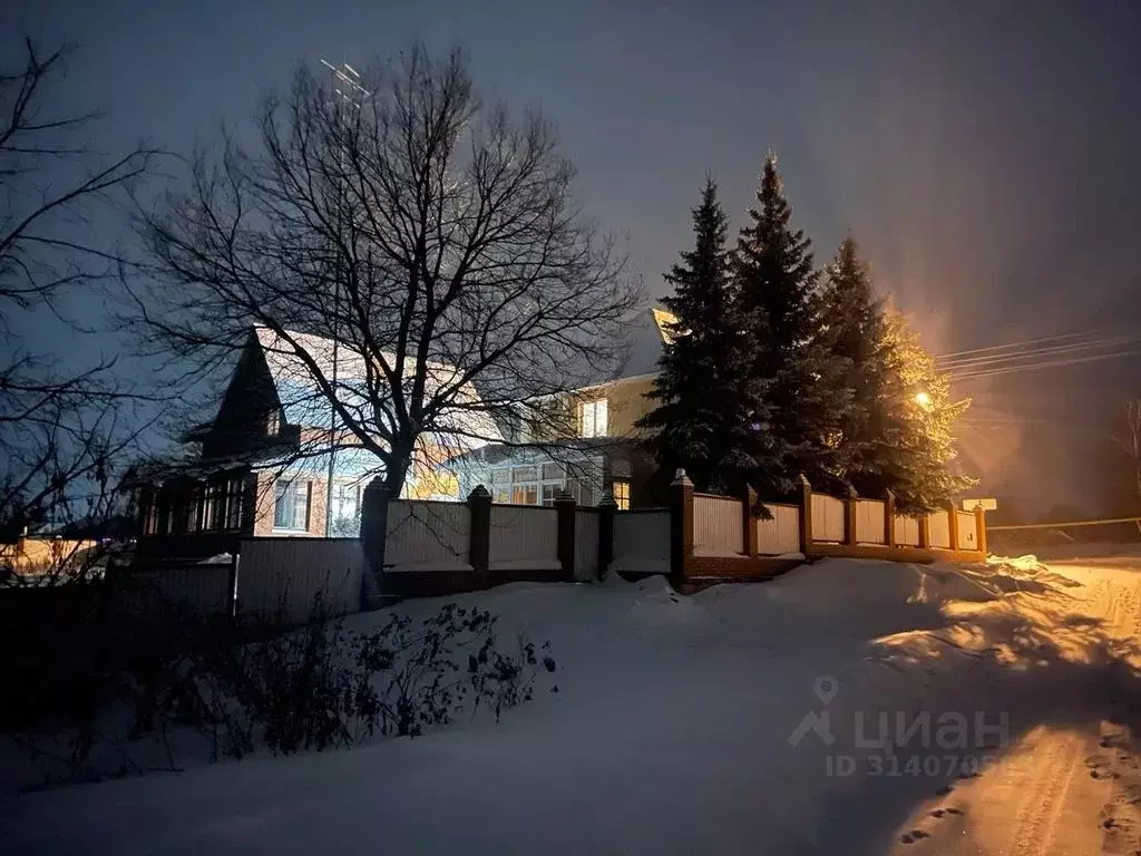 Дом в Самарская область, Красноярский район, Большая Раковка с/пос, с. ... - Фото 1