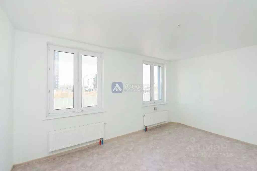 2-к кв. Тюменская область, Тюмень ул. Героев Космоса, 17 (55.6 м) - Фото 2