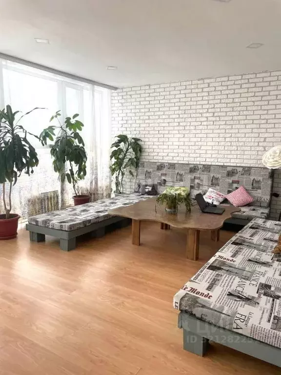 Дом в Ханты-Мансийский АО, Нефтеюганск ул. Энергетиков (314 м) - Фото 1