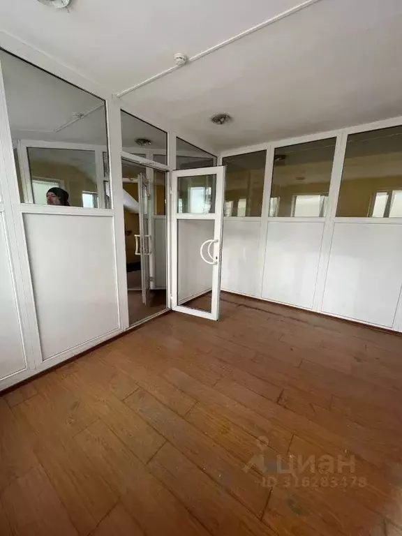 Помещение свободного назначения в Московская область, Химки Рабочая ... - Фото 0