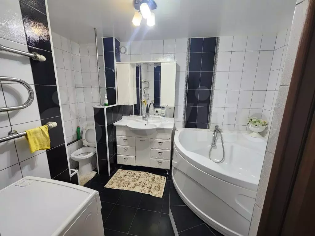 3-к. квартира, 63 м, 4/5 эт. - Фото 1