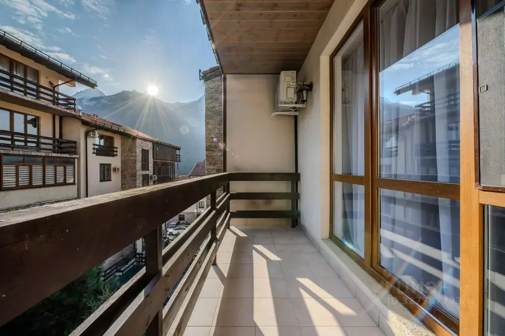 2-к кв. Краснодарский край, Сочи Красная Поляна пгт, ул. Калиновая, ... - Фото 1