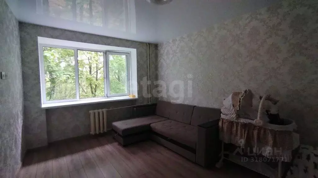 Комната Вологодская область, Череповец ул. Сталеваров, 28 (13.5 м) - Фото 1