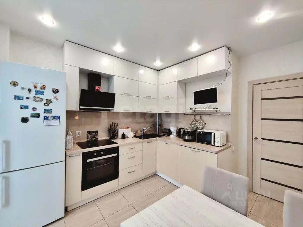 2-к кв. Коми, Сыктывкар Тентюковская ул., 306 (55.0 м) - Фото 2