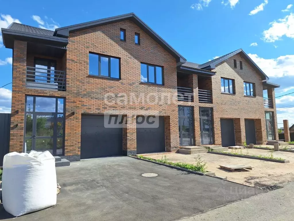 Таунхаус в Оренбургская область, Оренбургский район, пос. Ленина ... - Фото 2