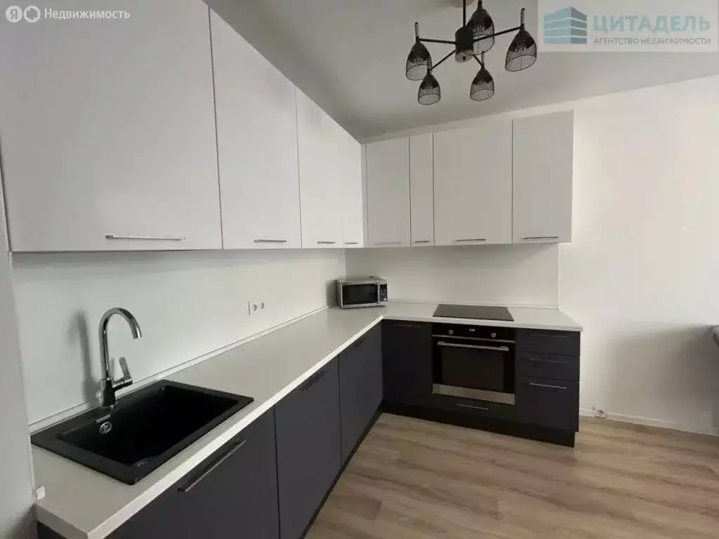 2-комнатная квартира: Мытищи, улица Стрельбище Динамо, 10 (50.1 м) - Фото 1