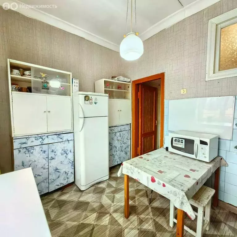 3-комнатная квартира: Тольятти, улица Чапаева, 141 (74.6 м) - Фото 2