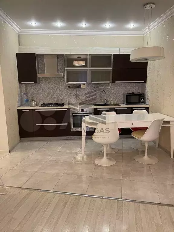 3-к. квартира, 118 м, 3/9 эт. - Фото 0