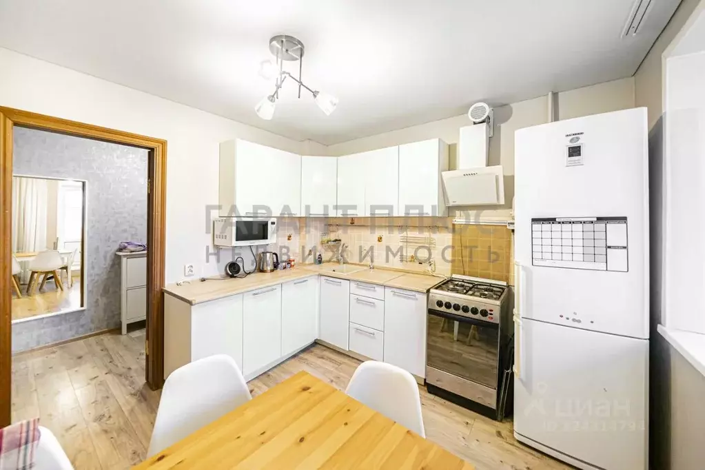 3-к кв. Липецкая область, Липецк ул. Валентины Терешковой, 13А (70.0 ... - Фото 2