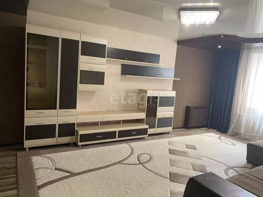 3-к кв. Тюменская область, Тюмень Кремлевская ул., 102 (106.2 м) - Фото 1