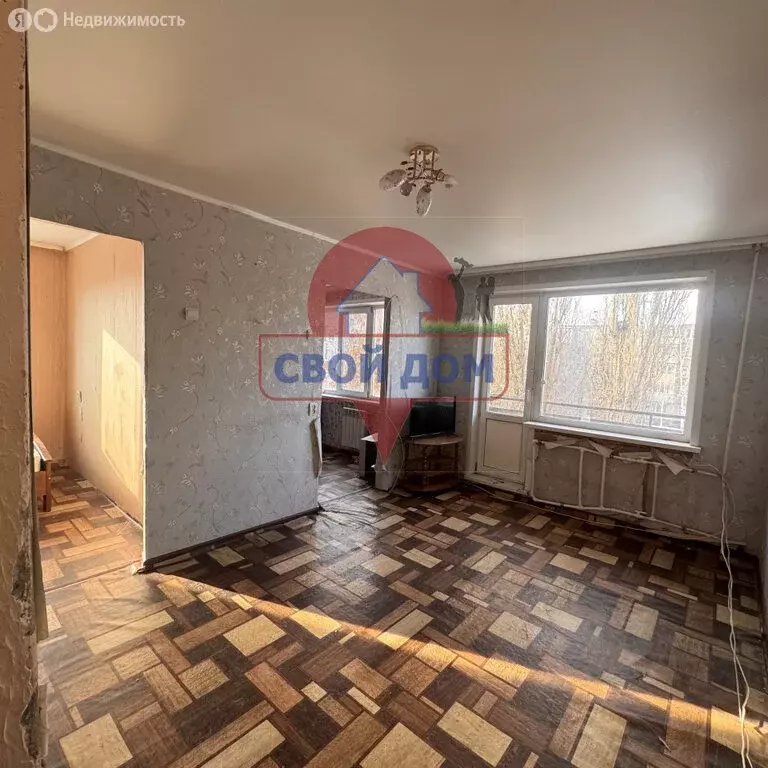 3-комнатная квартира: Орск, микрорайон Новый город, улица Юлиуса ... - Фото 1