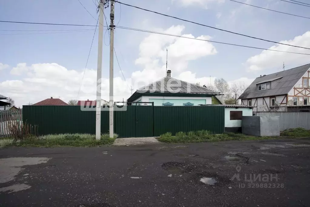 Дом в Кемеровская область, Кемерово ул. Клары Цеткин, 127 (32 м) - Фото 1