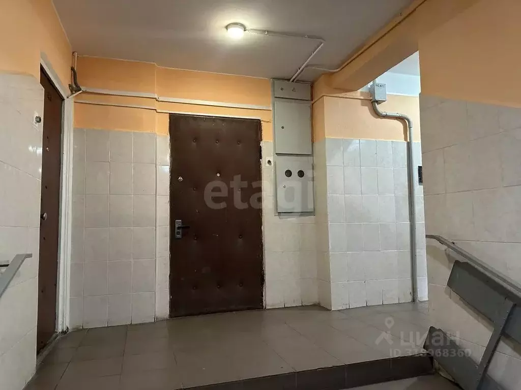 3-к кв. Москва Малахитовая ул., 13К1 (57.9 м) - Фото 0