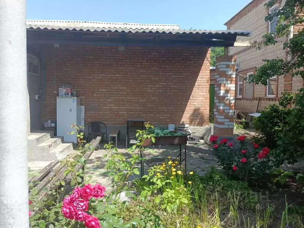 Дом в Ростовская область, Новошахтинск ул. Рахманинова, 50 (90 м) - Фото 1