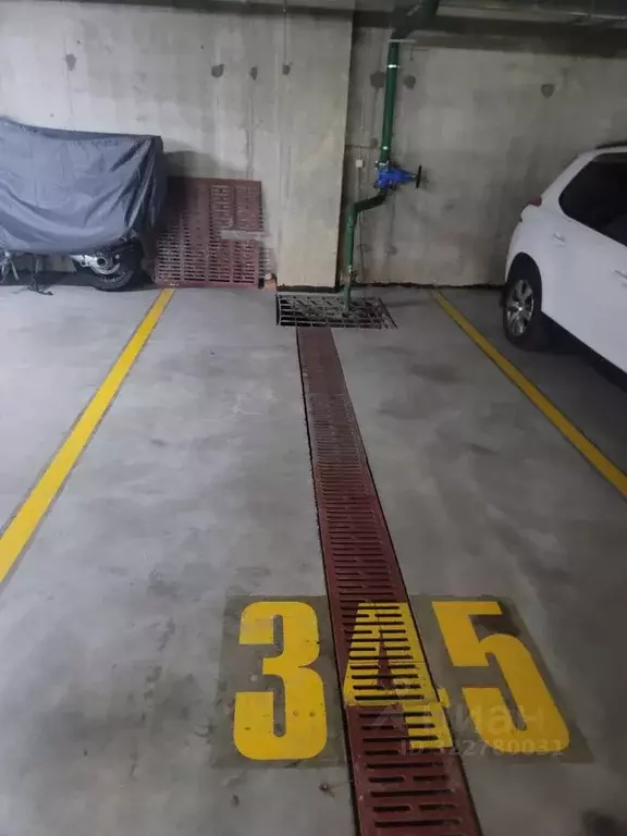 Гараж в Краснодарский край, Сочи ул. Кирпичная, 2к2 (15 м) - Фото 1