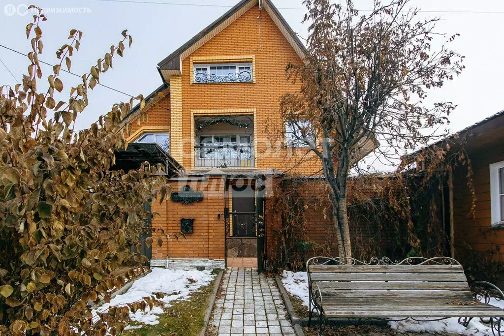 Дом в Мочищенский сельсовет, посёлок Озёрный, коттеджный посёлок ... - Фото 1