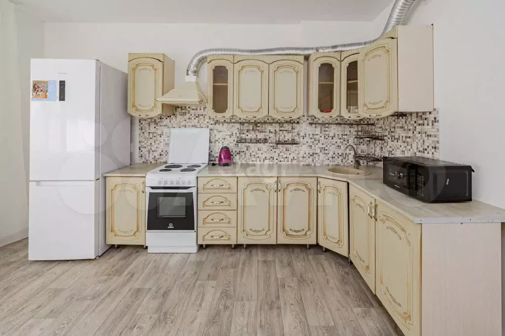 1-к. квартира, 50 м, 4/17 эт. - Фото 0