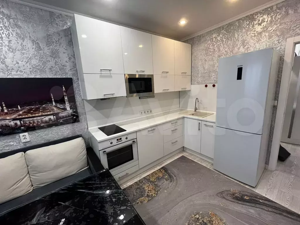 1-к. квартира, 40 м, 14/16 эт. - Фото 1