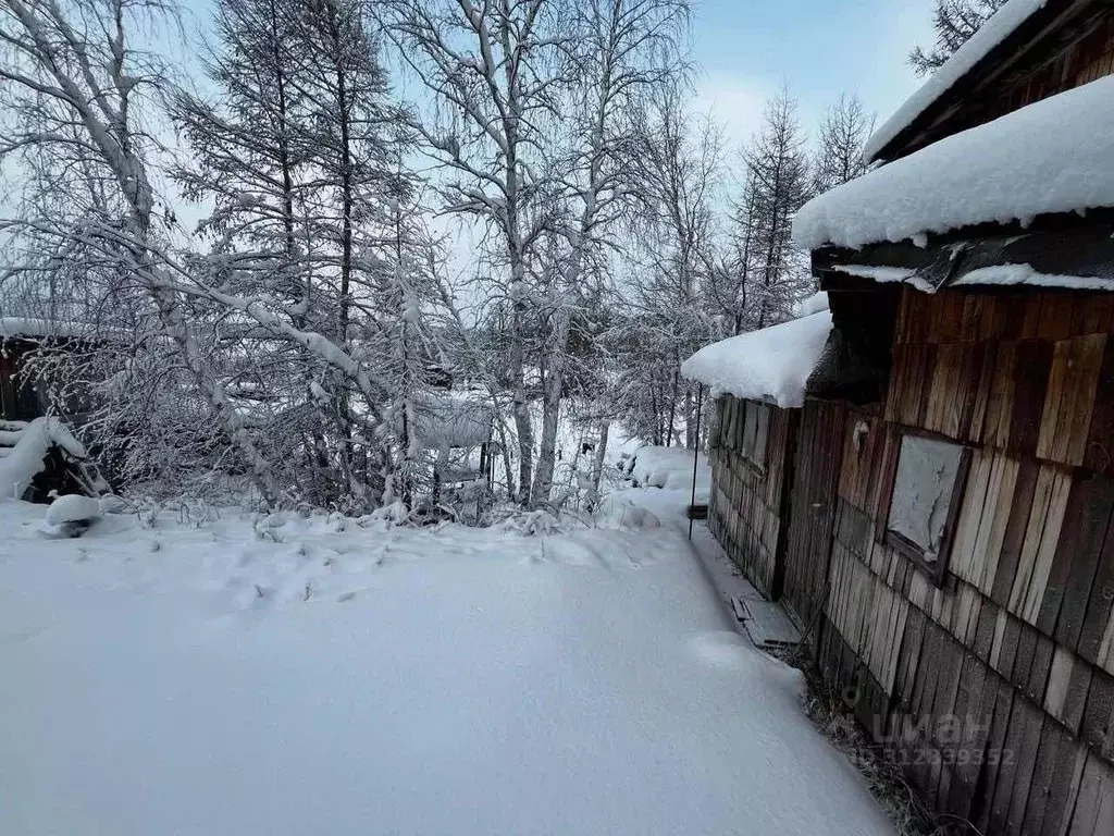 Дом в Саха (Якутия), Якутск городской округ, с. Маган  (20 м) - Фото 1