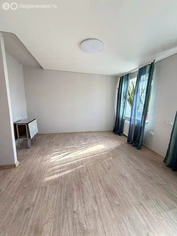 Квартира-студия: Курган, улица Сухэ-Батора, 8 (24 м) - Фото 2