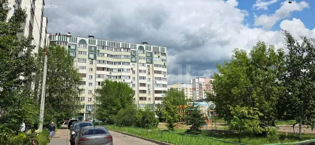 4-комнатная квартира: Казань, улица Бондаренко, 6А (83.1 м) - Фото 1