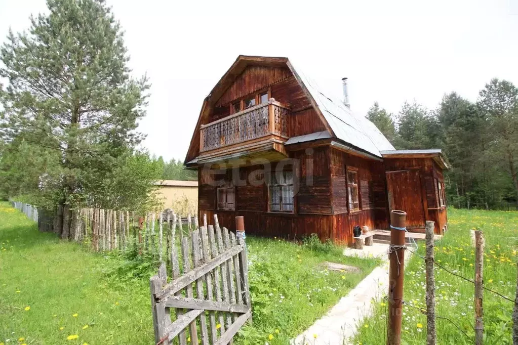 Дом в Вологодская область, Шекснинский район, д. Шайма ... - Фото 0