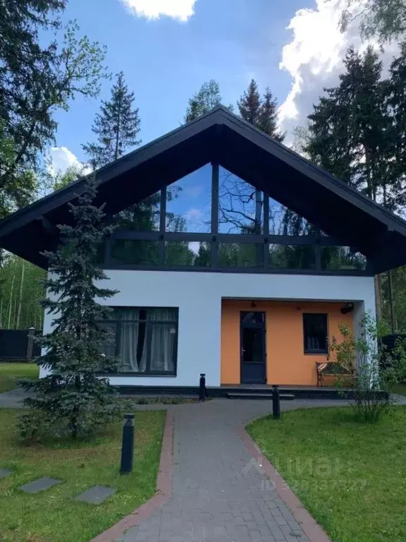 Коттедж в Московская область, Наро-Фоминский городской округ, д. ... - Фото 2