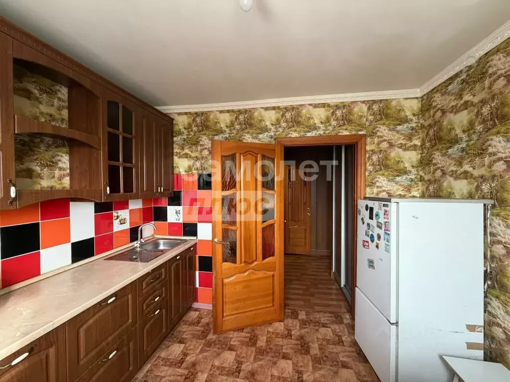 2-к кв. Челябинская область, Челябинск ул. Громова, 7 (50.0 м) - Фото 2