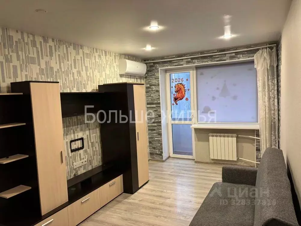 3-к кв. Волгоградская область, Волгоград ул. 64-й Армии, 131 (55.0 м) - Фото 0