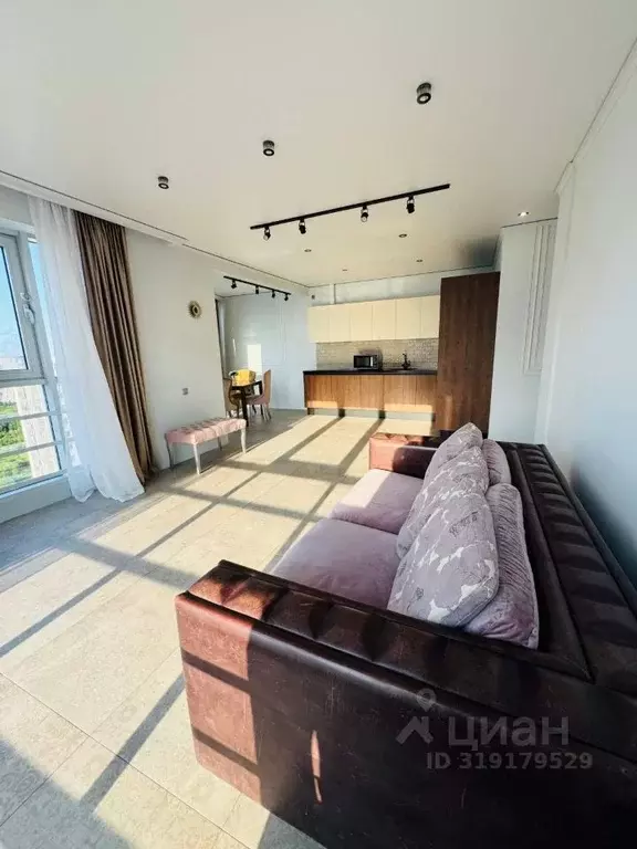 3-к кв. Санкт-Петербург просп. Героев, 18 (90.0 м) - Фото 0