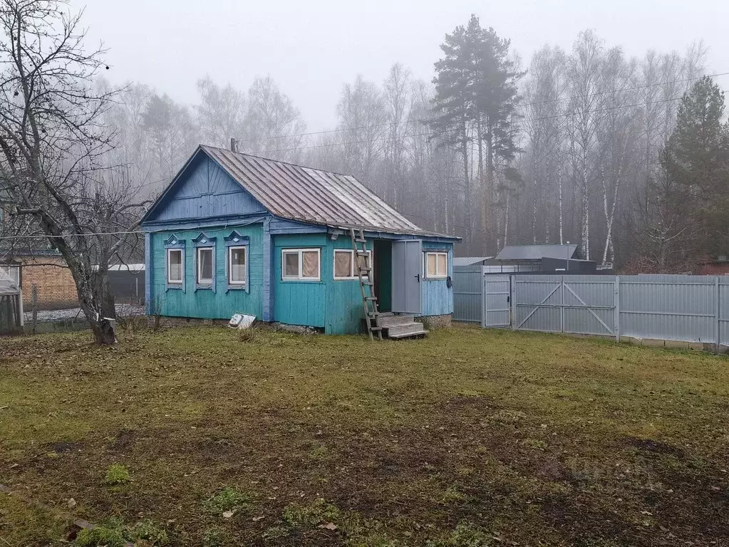 Дом в Пензенская область, Пензенский район, Воскресеновский сельсовет, ... - Фото 1